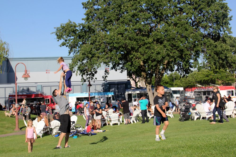 Off the Grid Pleasant Hill food trucks 2026